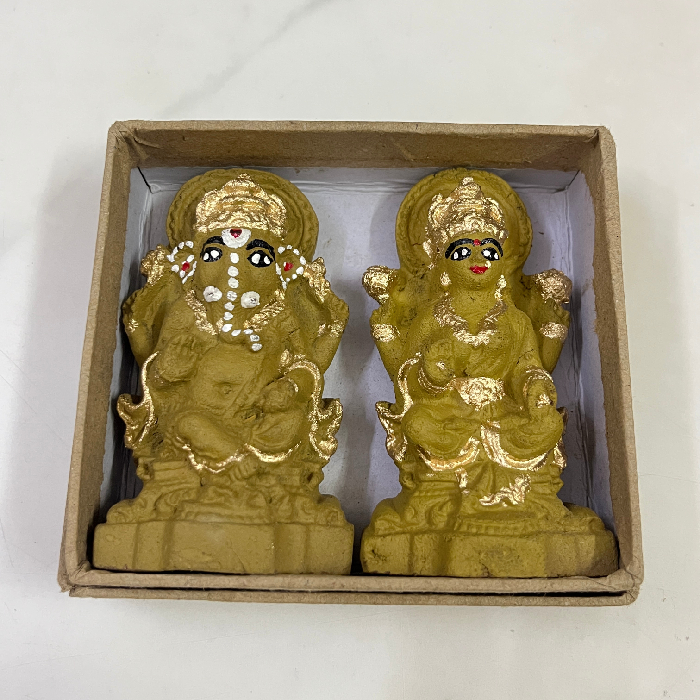 Lord Ganesha & Maa Laxmi Eco-Friendly Cow Dung Idols
